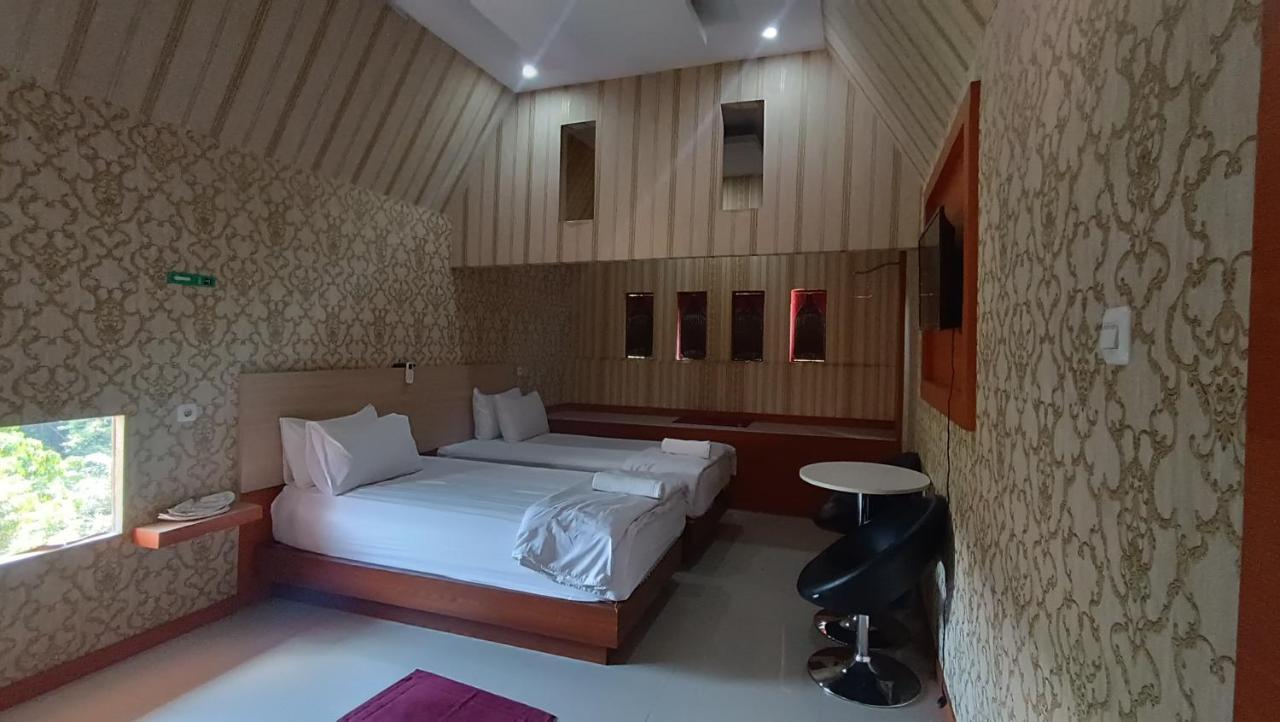 Hotel Manggasa Makale Zewnętrze zdjęcie