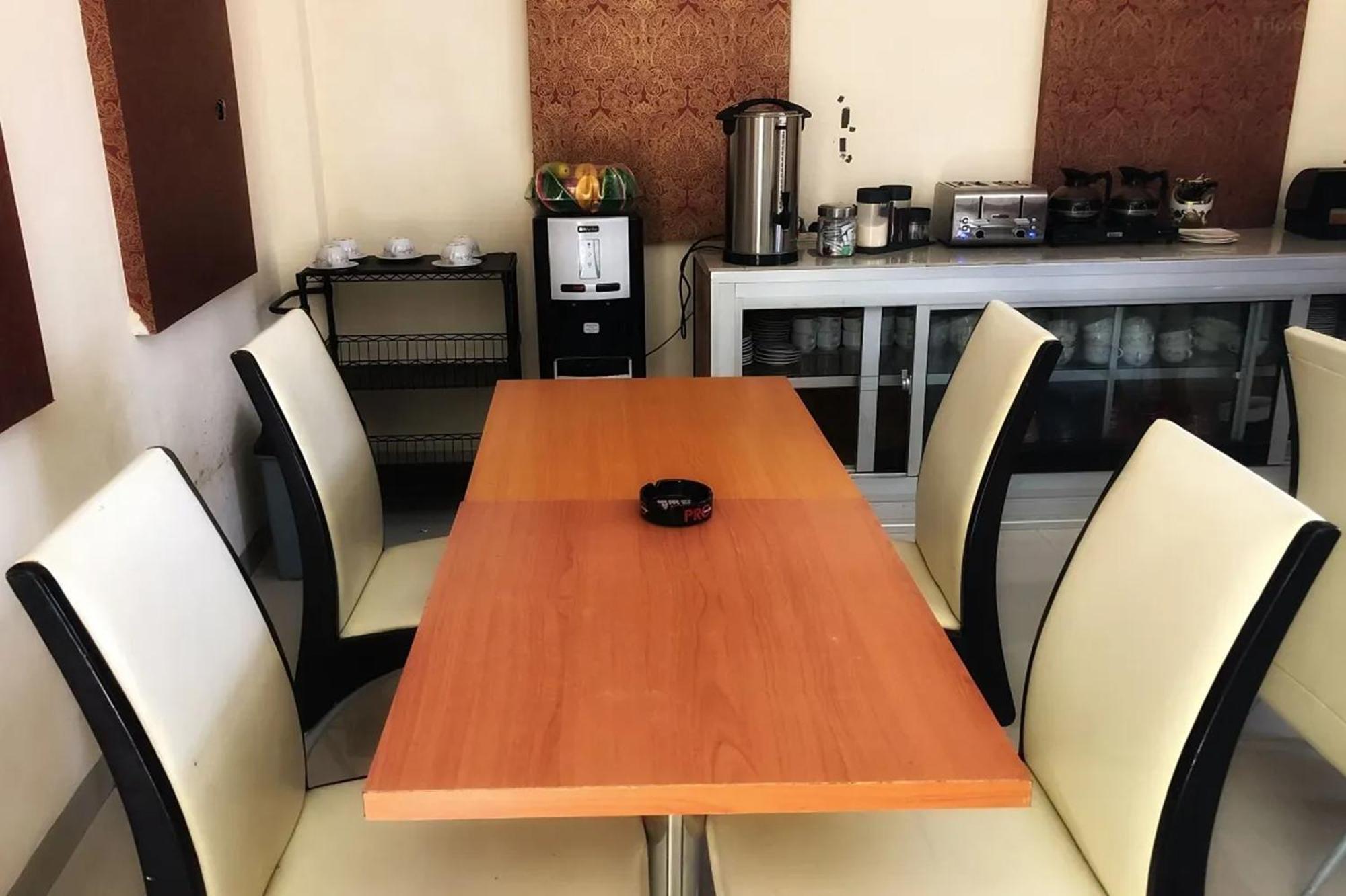 Hotel Manggasa Makale Zewnętrze zdjęcie