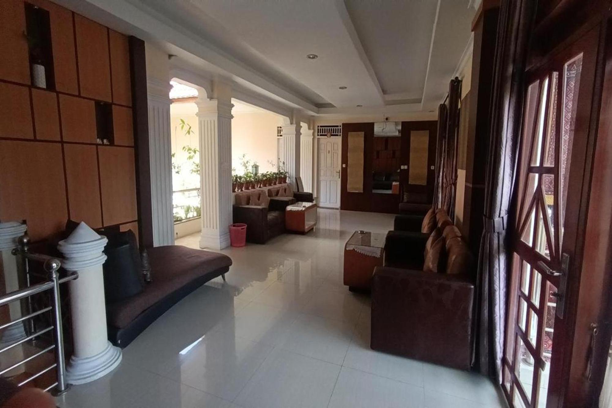 Hotel Manggasa Makale Zewnętrze zdjęcie