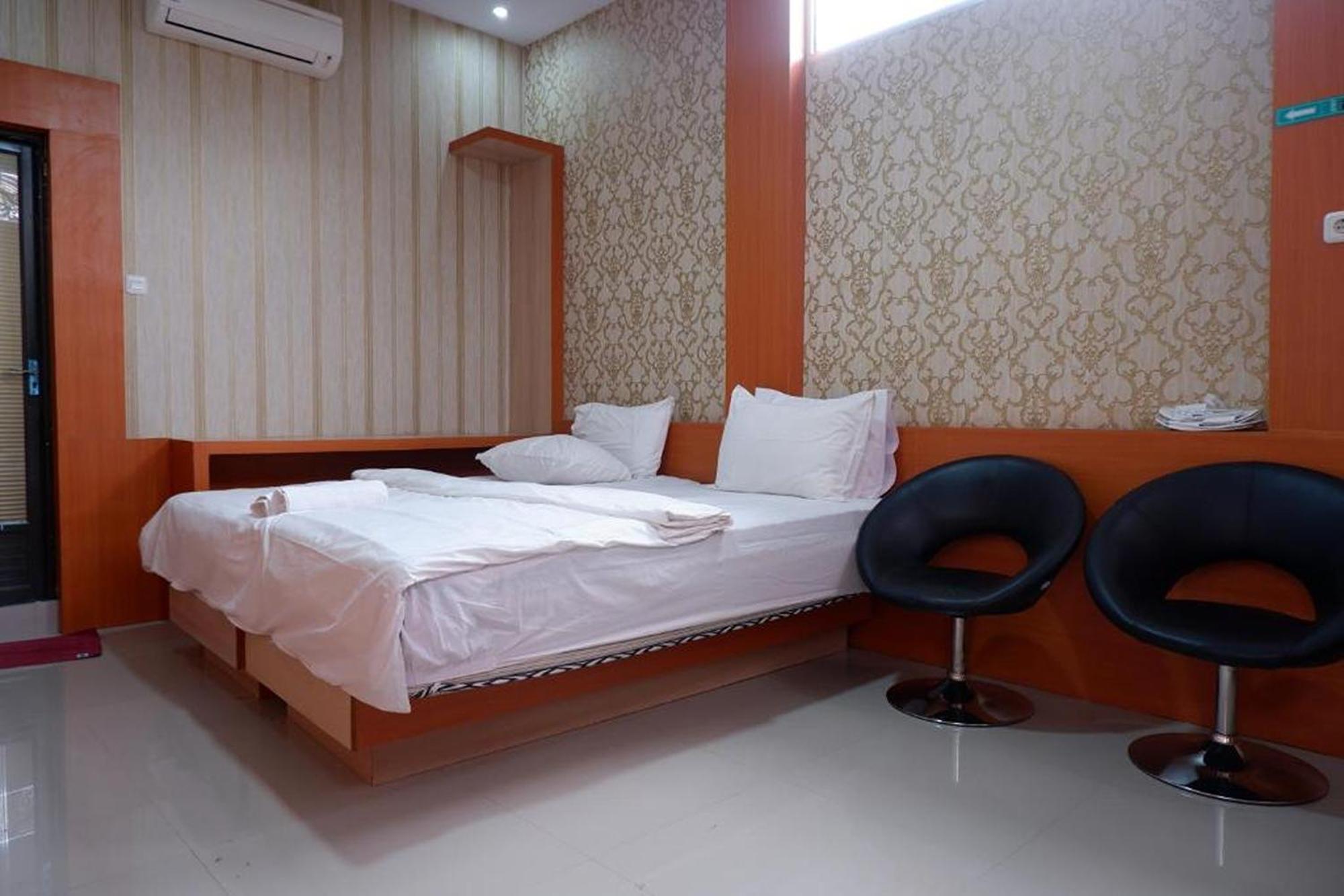 Hotel Manggasa Makale Zewnętrze zdjęcie